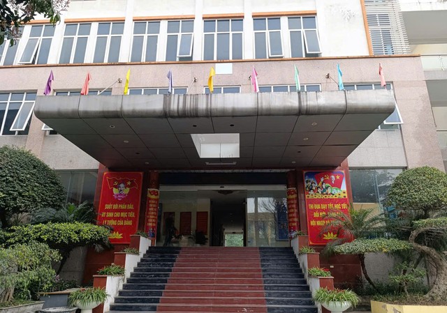 Chuyển dần đào tạo lái xe ô tô từ xe xăng sang xe điện- Ảnh 1.