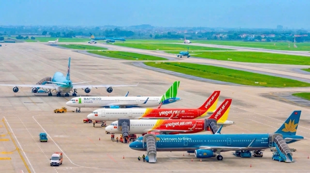 Nhiên liệu khó khăn, các hãng bay lên kế hoạch điều chỉnh cắt giảm tần suất khai thác- Ảnh 1.