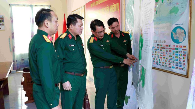 Đoàn Kinh tế - Quốc phòng Quảng Sơn: Giữ đất, giữ rừng, tạo sinh kế, củng cố “thế trận lòng dân”- Ảnh 3.