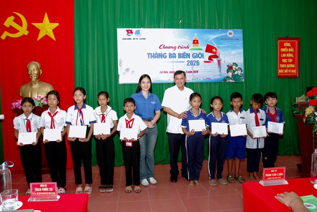 Sôi nổi chương trình “Tháng Ba biên giới” tại Đồn Biên phòng Lai Hòa- Ảnh 1.