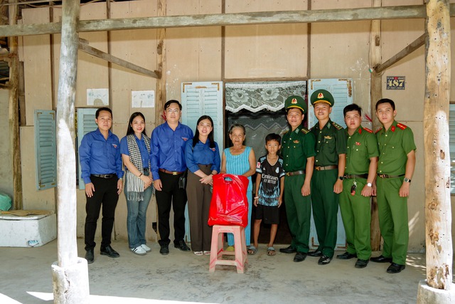 Sôi nổi chương trình “Tháng Ba biên giới” tại Đồn Biên phòng Lai Hòa- Ảnh 2.