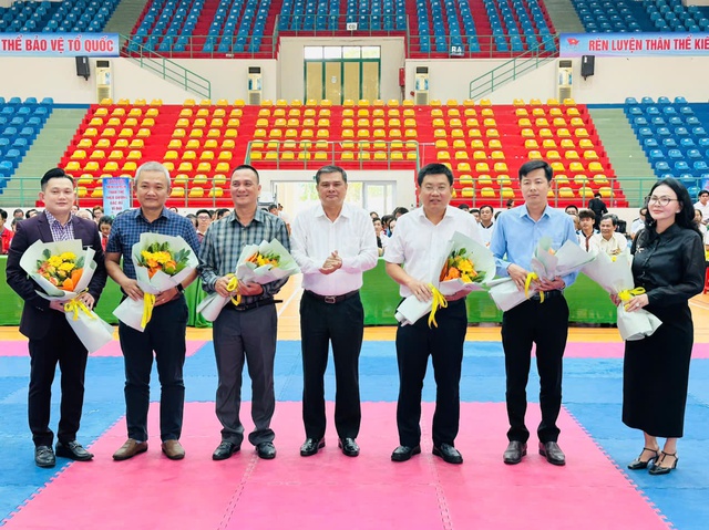 Cần Thơ họp mặt kỷ niệm 80 năm Ngày truyền thống Ngành Thể dục Thể thao- Ảnh 3.
