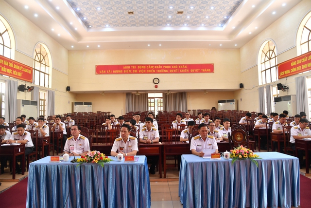 Lữ đoàn 125 Vùng 2 Hải quân nâng cao hiệu quả công tác tuyên truyền- Ảnh 1.
