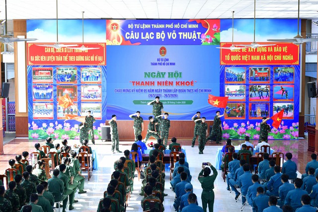Lực lượng vũ trang TP.HCM sôi nổi trong ngày hội “Thanh niên khỏe”- Ảnh 1.