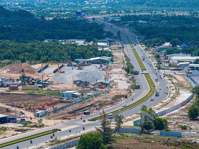 Dồn lực GPMB cho dự án APEC: Nhiều dự án chỉ còn 9 tháng để về đích, xác định những “điểm nghẽn” cần ưu tiên- Ảnh 2.