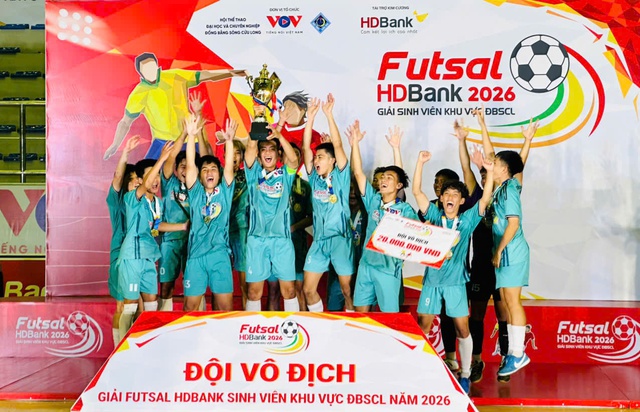 Trường Đại học Nam Cần Thơ giành chức vô địch giải Futsal Sinh viên khu vực ĐBSCL năm 2026- Ảnh 7.