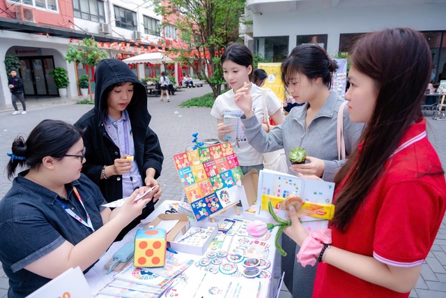 Một hành trình khép lại, nhiều giá trị mở ra: Coffeenergy tại lễ Tổng kết Chương trình đại sứ Gen G 2025- Ảnh 4.
