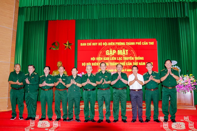 BĐBP TP Cần Thơ gặp mặt kỷ niệm 67 năm Ngày truyền thống BĐBP- Ảnh 4. BĐBP TP Cần Thơ gặp mặt kỷ niệm 67 năm Ngày truyền thống BĐBP- Ảnh 4.