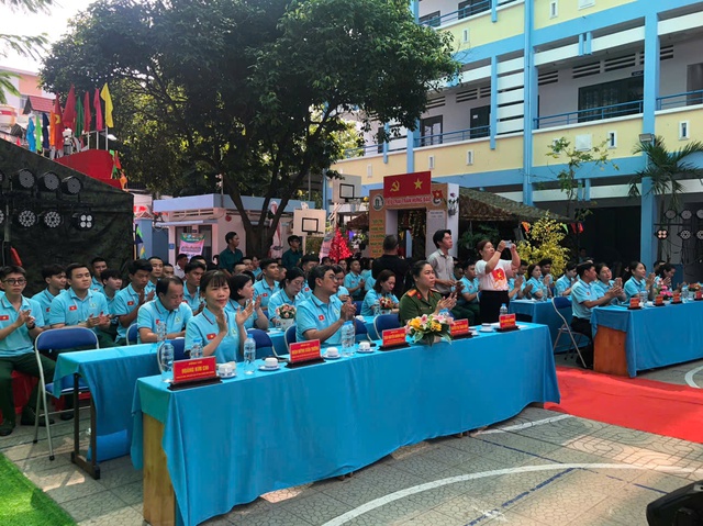 Hội trại tòng quân 2026: Khi Tổ quốc gọi, tuổi trẻ phường Hòa Bình sẵn sàng lên đường- Ảnh 4. Hội trại tòng quân 2026: Khi Tổ quốc gọi, tuổi trẻ phường Hòa Bình sẵn sàng lên đường- Ảnh 4.