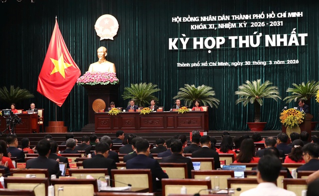 Kỳ họp thứ nhất, HĐND TP. HCM khóa XI, nhiệm kỳ 2026 - 2031: Bước chuyển mình sang một nhiệm kỳ mới với quyết tâm xây dựng bộ máy chính quyền kiến tạo, hành động và hiệu quả
- Ảnh 2. Kỳ họp thứ nhất, HĐND TP. HCM khóa XI, nhiệm kỳ 2026 - 2031: Bước chuyển mình sang một nhiệm kỳ mới với quyết tâm xây dựng bộ máy chính quyền kiến tạo, hành động và hiệu quả
- Ảnh 2.