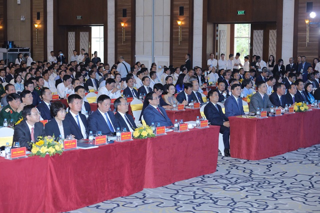 Thanh Hóa: Cần đột phá mạnh cải cách, mở đường đón làn sóng đầu tư mới- Ảnh 3. Thanh Hóa: Cần đột phá mạnh cải cách, mở đường đón làn sóng đầu tư mới- Ảnh 3.