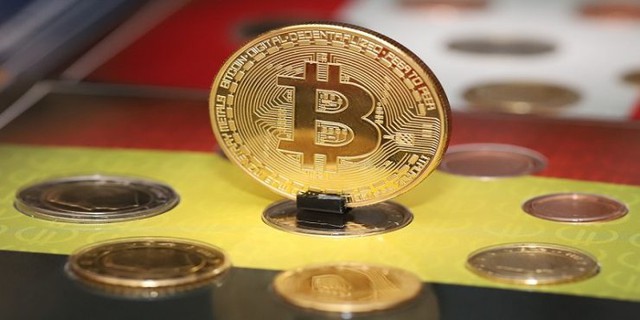 Giá Bitcoin hôm nay 1/4: Bitcoin là loại tài sản mất giá nhanh nhất từ đầu năm- Ảnh 1.