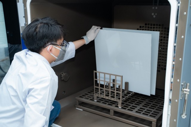 TUV Rheinland Việt Nam ra mắt hai dịch vụ thử nghiệm mới về môi trường- Ảnh 2.