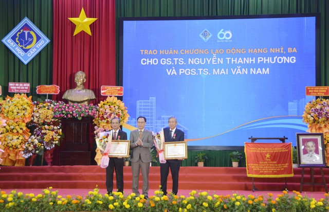 Đại học Cần Thơ khẳng định vai trò “đầu tàu” đào tạo nguồn nhân lực chất lượng cao cho vùng ĐBSCL- Ảnh 7.