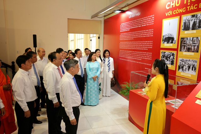 Cần Thơ trưng bày chuyên đề Bầu cử ĐBQH và HĐND: “Ý Đảng - Lòng dân”- Ảnh 3.