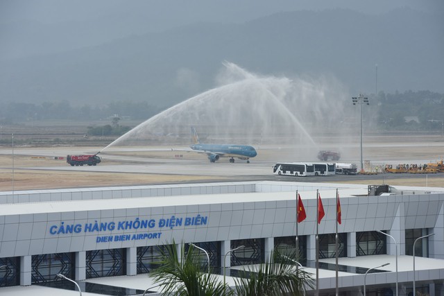Vietnam Airlines tăng tần suất khai thác trên đường bay Hà Nội-Điện Biên dịp Lễ hội Hoa ban 2026- Ảnh 1.