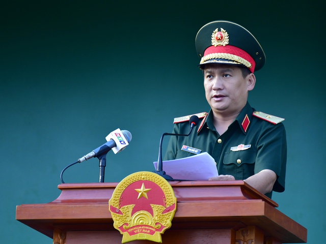 Bộ Tư lệnh TP.HCM ra quân huấn luyện năm 2026 với nhiều màn biểu diễn hoành tráng- Ảnh 3.