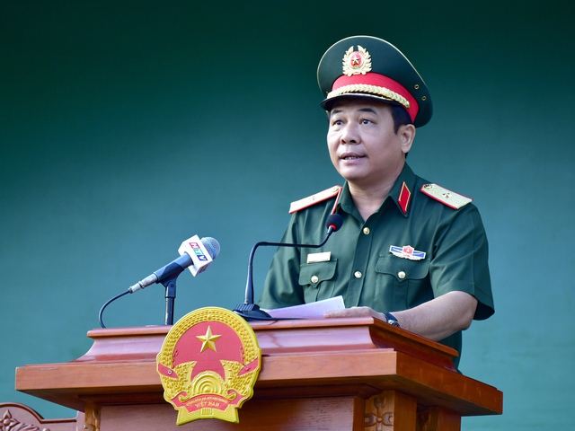 Bộ Tư lệnh TP.HCM ra quân huấn luyện năm 2026 với nhiều màn biểu diễn hoành tráng- Ảnh 7.