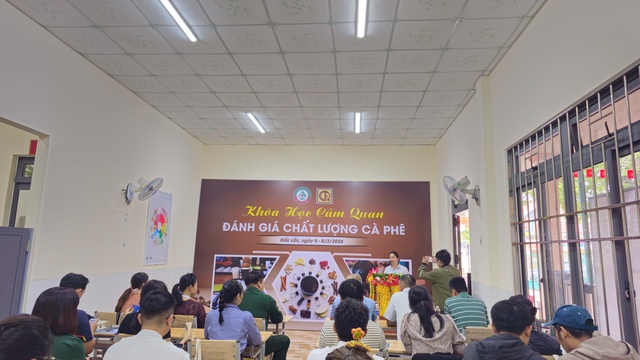 Công ty cà phê 15: Phối hợp tổ chức khóa học “cảm quan và đánh giá chất lượng cà phê”- Ảnh 3.