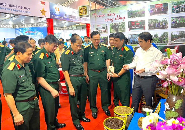 “Cà phê người lính” viết tiếp bản hùng ca công nghệ- Ảnh 1.