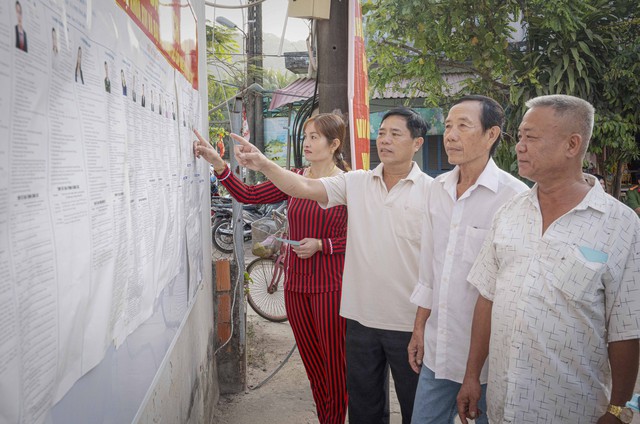 An Giang: Cử tri đặc khu Thổ Châu đi bầu cử sớm- Ảnh 1.