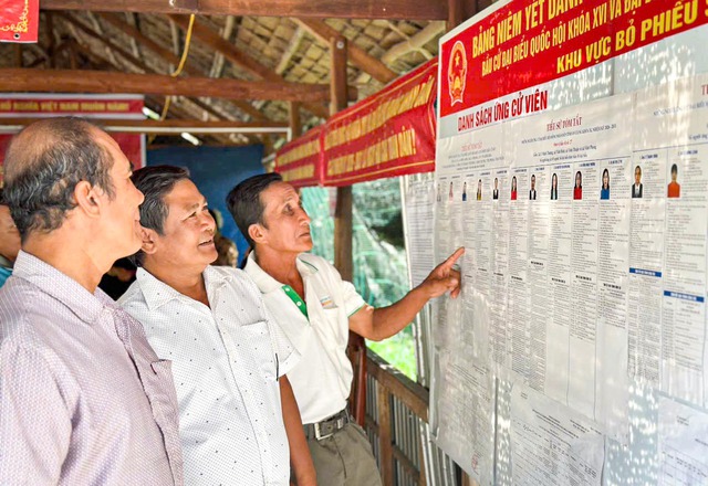 An Giang: Khí thế sẵn sàng ở khu vực bỏ phiếu bầu cử xã Vĩnh Bình trước ngày hội lớn- Ảnh 6.