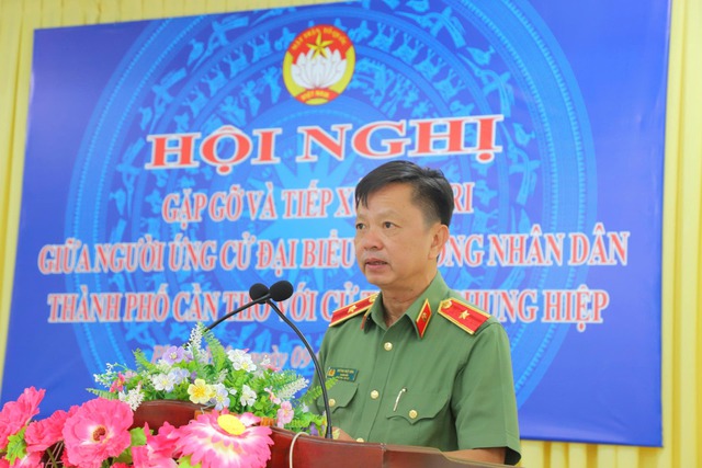 Giám đốc Công an TP Cần Thơ tiếp xúc cử tri: Lan tỏa thông điệp “Gần dân, sát dân, vì Nhân dân phục vụ”- Ảnh 7.