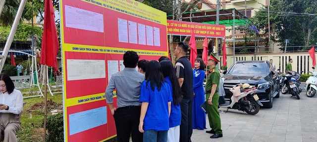 Thanh Hóa: Công an phường Hạc Thành chủ động giữ vững an ninh, trật tự phục vụ bầu cử- Ảnh 3.