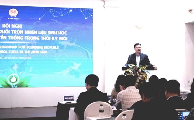 Đề xuất triển khai xăng sinh học E10 sớm hơn- Ảnh 1. Đề xuất triển khai xăng sinh học E10 sớm hơn- Ảnh 1.