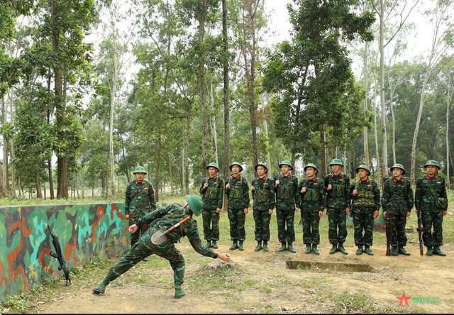 Tuổi trẻ LLVT Quân khu 5 bản lĩnh, nhiệt huyết và khát vọng- Ảnh 5.