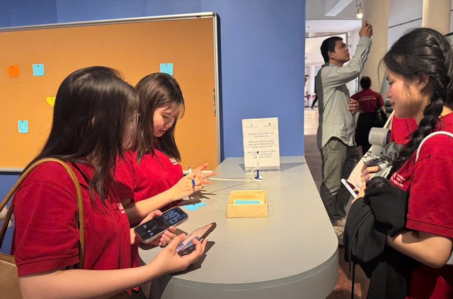 Bảo tồn văn hóa và lan tỏa tri thức khoa học xã hội trong thời kỳ mới- Ảnh 4. Bảo tồn văn hóa và lan tỏa tri thức khoa học xã hội trong thời kỳ mới- Ảnh 4.