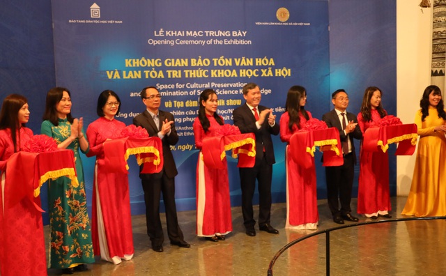 Bảo tồn văn hóa và lan tỏa tri thức khoa học xã hội trong thời kỳ mới- Ảnh 1. Bảo tồn văn hóa và lan tỏa tri thức khoa học xã hội trong thời kỳ mới- Ảnh 1.