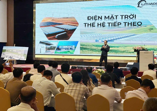 Hội thảo điện mặt trời thế hệ tiếp theo- Ảnh 2. Hội thảo điện mặt trời thế hệ tiếp theo- Ảnh 2.