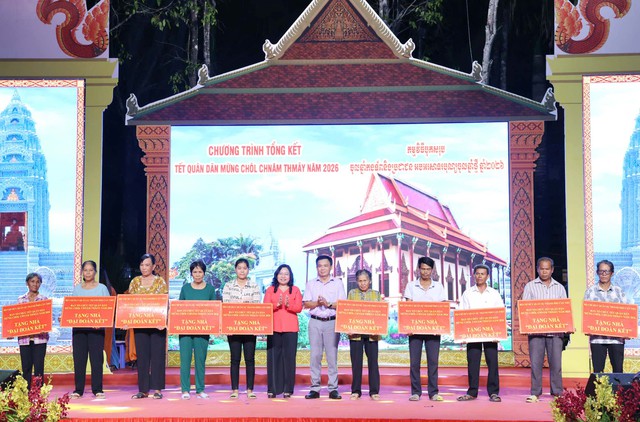 Cần Thơ tổng kết các hoạt động Tết Quân - Dân mừng Chôl Chnăm Thmây năm 2026- Ảnh 5.