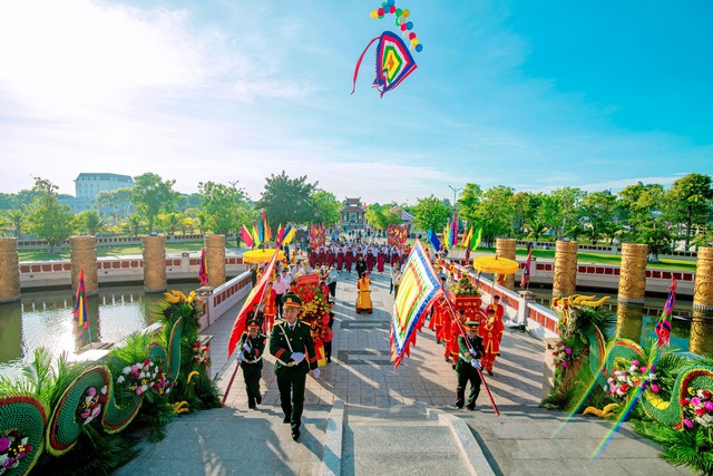 Lễ hội Bánh dân gian Nam Bộ TP. Cần Thơ lần thứ XIII được tổ chức vào dịp Lễ Giỗ Tổ Hùng Vương năm 2026- Ảnh 3. Lễ hội Bánh dân gian Nam Bộ TP. Cần Thơ lần thứ XIII được tổ chức vào dịp Lễ Giỗ Tổ Hùng Vương năm 2026- Ảnh 3.