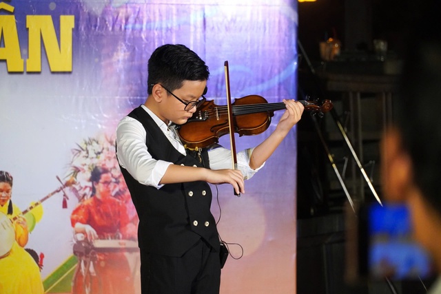 “Âm nhạc cộng đồng” và nỗ lực đưa văn hóa đến gần hơn với công chúng- Ảnh 2. “Âm nhạc cộng đồng” và nỗ lực đưa văn hóa đến gần hơn với công chúng- Ảnh 2.