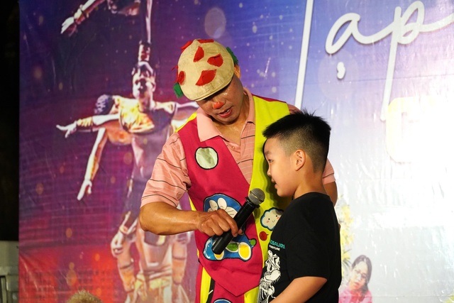 “Âm nhạc cộng đồng” và nỗ lực đưa văn hóa đến gần hơn với công chúng- Ảnh 5. “Âm nhạc cộng đồng” và nỗ lực đưa văn hóa đến gần hơn với công chúng- Ảnh 5.