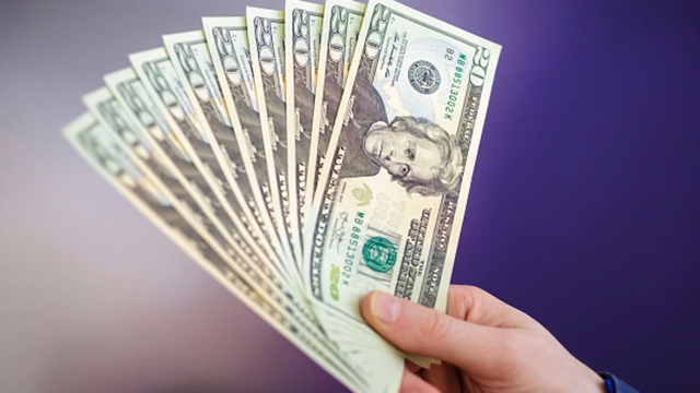 Tỷ giá USD hôm nay 14/4: Tỷ giá trung tâm đi ngang- Ảnh 1. Tỷ giá USD hôm nay 14/4: Tỷ giá trung tâm đi ngang- Ảnh 1.