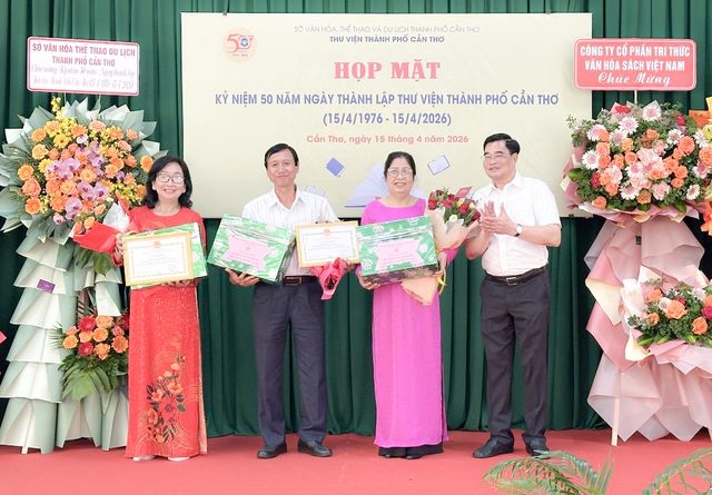 Thư viện TP Cần Thơ họp mặt Kỷ niệm 50 năm Ngày thành lập- Ảnh 7.