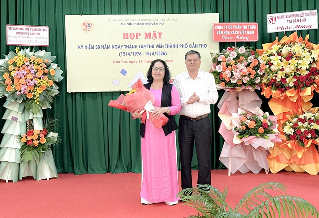 Thư viện TP Cần Thơ họp mặt Kỷ niệm 50 năm Ngày thành lập- Ảnh 3.