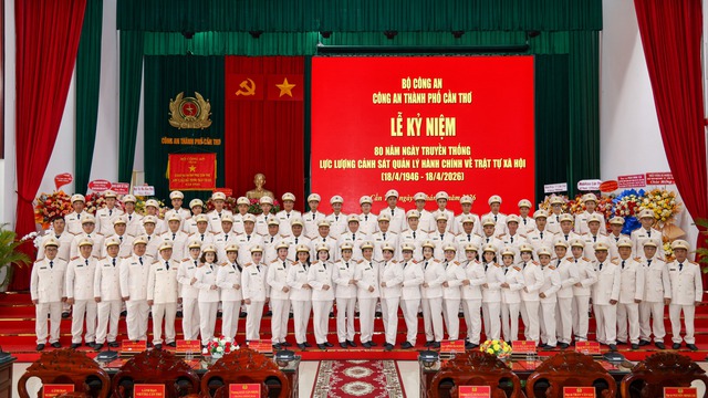 Kỷ niệm 80 năm Ngày truyền thống lực lượng Cảnh sát QLHC về TTXH, Công an TP Cần Thơ- Ảnh 11.