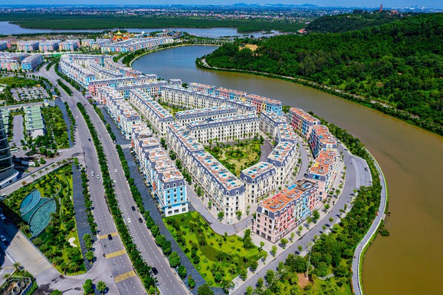 Khu du lịch Quốc tế Đồi Rồng đón nhận Danh ghiệu Điểm đến tiêu biểu, khẳng định vị thế Khu Đô thị du lịch biển hành đầu Miền Bắc.- Ảnh 2.