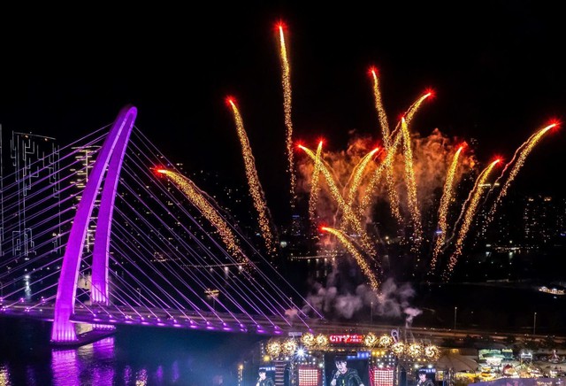 TP HCM ban hành kế hoạch tổ chức bắn pháo hoa dịp lễ 30/4- Ảnh 1.