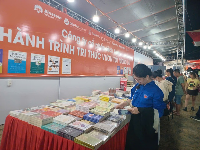 Đà Nẵng: Ra mắt Thư viện điện tử phường An Hải- Ảnh 6.