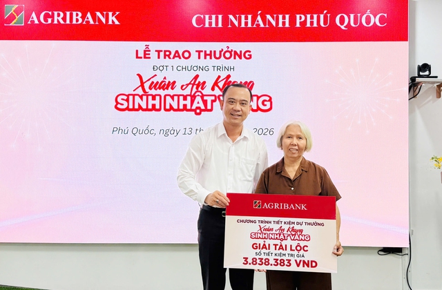 Agribank Chi nhánh Phú Quốc&nbsp;trao giải Chương trình tiết kiệm dự thưởng “Xuân An khang - Sinh nhật vàng”- Ảnh 2.