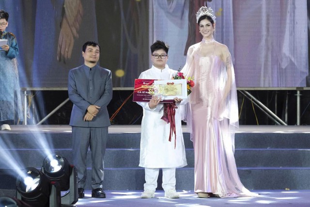 Đoàn Ngọc Gia Bảo khẳng định dấu ấn riêng trong lòng khán giả bằng giọng hát đầy cảm xúc- Ảnh 1.