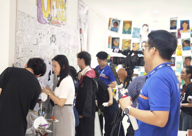 Triển lãm thiết kế dấu ấn từ những đường nét, khi sáng tạo chạm đến giá trị bền vững- Ảnh 2.