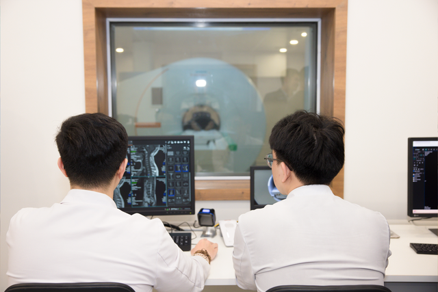 Tăng cường năng lực chẩn đoán hình ảnh nhờ ứng dụng công nghệ mới trong lĩnh vực y học- Ảnh 2.