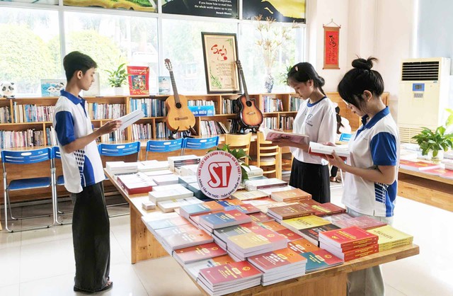 Chi nhánh NXB Chính trị quốc gia Sự thật tại Cần Thơ lan tỏa tri thức và văn hóa đọc- Ảnh 4.