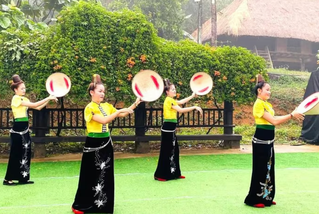 Đánh thức không gian văn hóa vùng cao giữa lòng Thủ đô dịp 30/4 - 1/5- Ảnh 1.